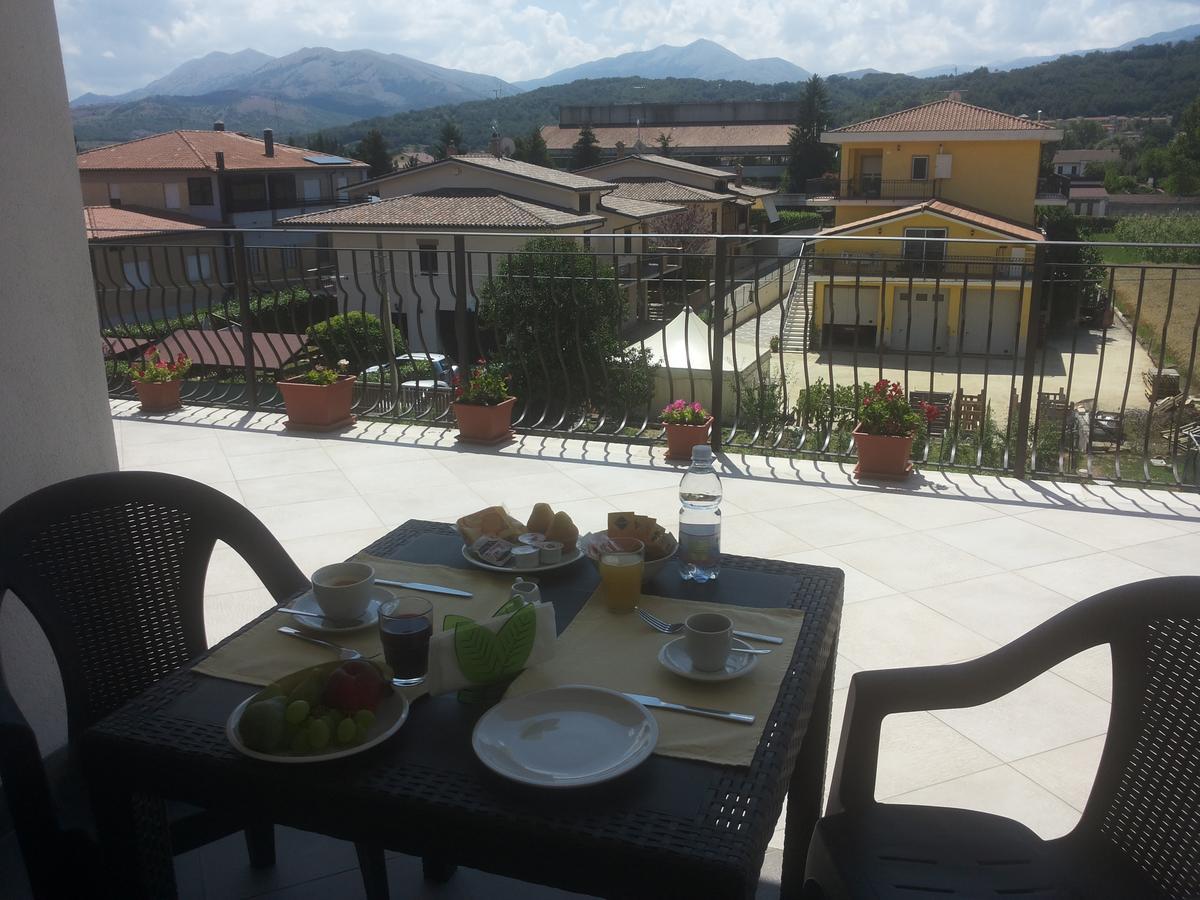 B&B Grandangolo Preturo Exteriör bild