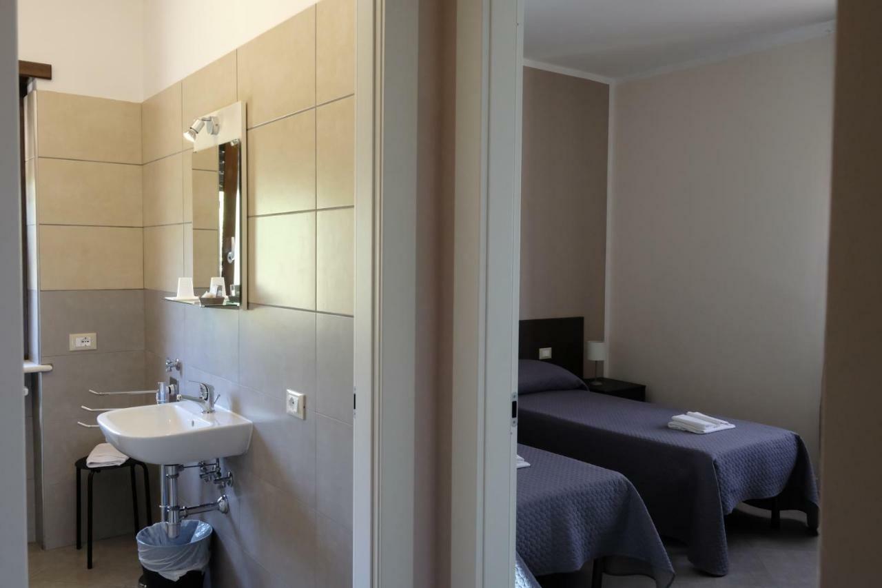B&B Grandangolo Preturo Exteriör bild